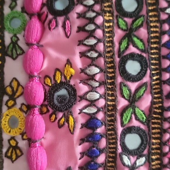 Anthropologie Tolani PatchWork Embroider Beaded Sequin Boho Batik Indian Bag Art - Picture 15 of 15